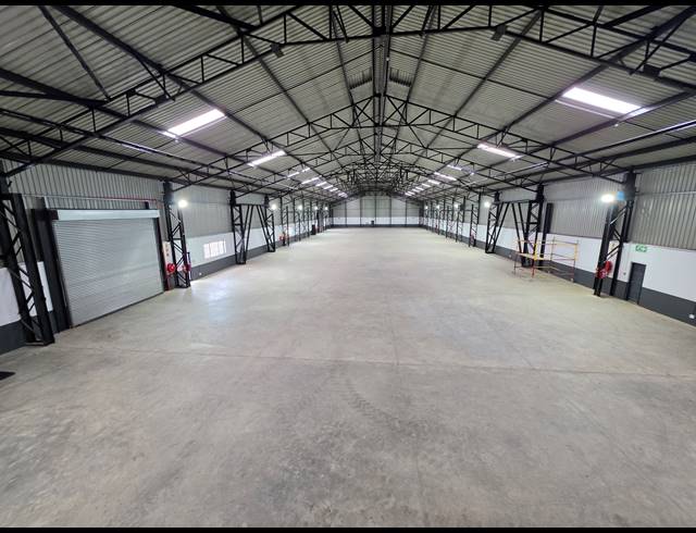 2,700M² FACTORY TO LET IN BENONI SOUTH